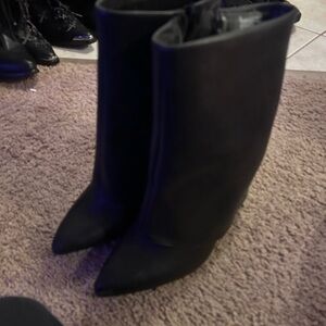 Black Pointed-Toe Mid-Calf Women's Boots